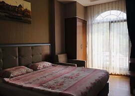 Acy otel Adana