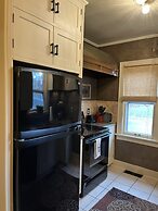 Historic Twin Tudors Inn