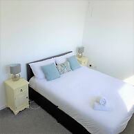 Two Bedroom Balcony Apartment Liverpool