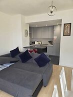 Two Bedroom Balcony Apartment Liverpool