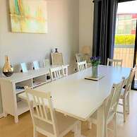 Two Bedroom Balcony Apartment Liverpool