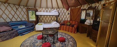 Le Salon des Inconnus