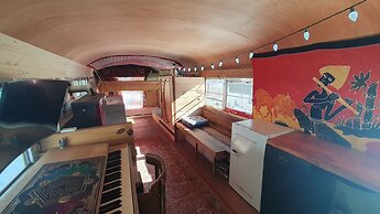 Le Salon des Inconnus