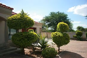 Titan Valley Guest House & Stargazing