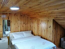 LINNGA HOTEL & SUITE