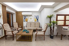 LINNGA HOTEL & SUITE