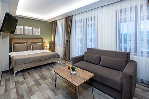 LINNGA HOTEL & SUITE