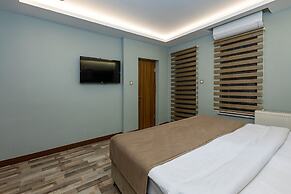 LINNGA HOTEL & SUITE