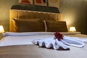 LINNGA HOTEL & SUITE