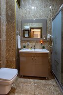 LINNGA HOTEL & SUITE