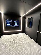 Hostel Joy Cll 85