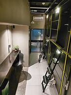 Hostel Joy Cll 85