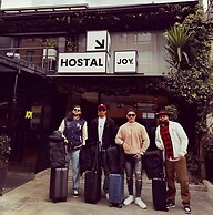 Hostel Joy Cll 85