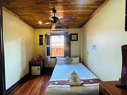 Anisa Mekong Riverside Villa