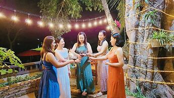 Anisa Mekong Riverside Villa
