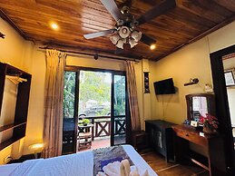 Anisa Mekong Riverside Villa