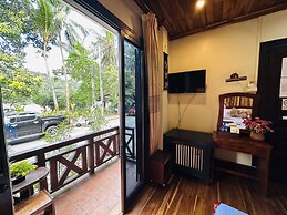 Anisa Mekong Riverside Villa
