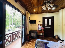 Anisa Mekong Riverside Villa