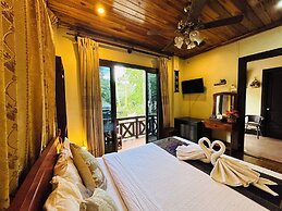 Anisa Mekong Riverside Villa