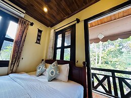 Anisa Mekong Riverside Villa