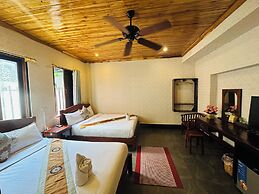 Anisa Mekong Riverside Villa