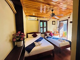 Anisa Mekong Riverside Villa