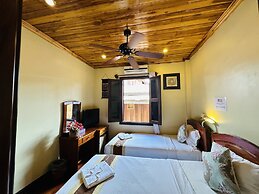 Anisa Mekong Riverside Villa