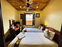 Anisa Mekong Riverside Villa