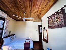 Anisa Mekong Riverside Villa