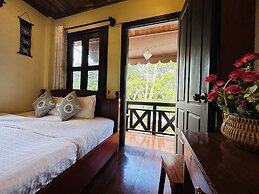 Anisa Mekong Riverside Villa