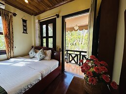 Anisa Mekong Riverside Villa