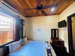 Anisa Mekong Riverside Villa