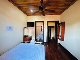 Anisa Mekong Riverside Villa