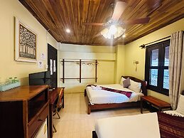 Anisa Mekong Riverside Villa