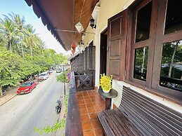 Anisa Mekong Riverside Villa