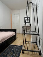 Room in House - Central Solo Oasis Single Room