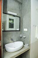 The Chariot Hikkaduwa