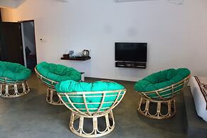 The Chariot Hikkaduwa