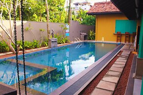 The Chariot Hikkaduwa