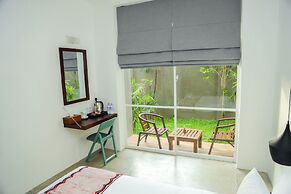 The Chariot Hikkaduwa