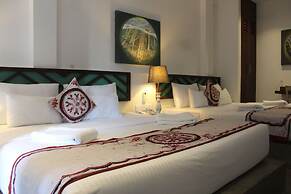 The Chariot Hikkaduwa