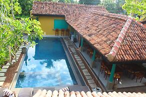 The Chariot Hikkaduwa