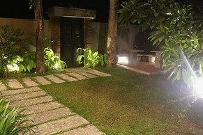 The Chariot Hikkaduwa