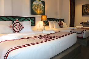 The Chariot Hikkaduwa