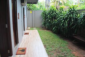 The Chariot Hikkaduwa