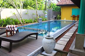 The Chariot Hikkaduwa