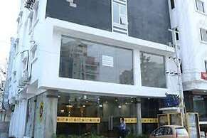 La Riviera Suites Madhapur