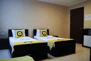 Aura Plaza Hotel