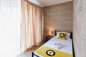 Aura Plaza Hotel