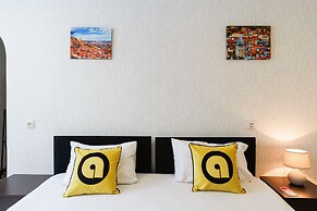Aura Plaza Hotel